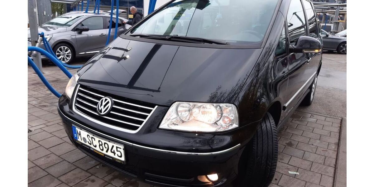 VW Sharan 195.150 km 3.600 &euro; München 81675