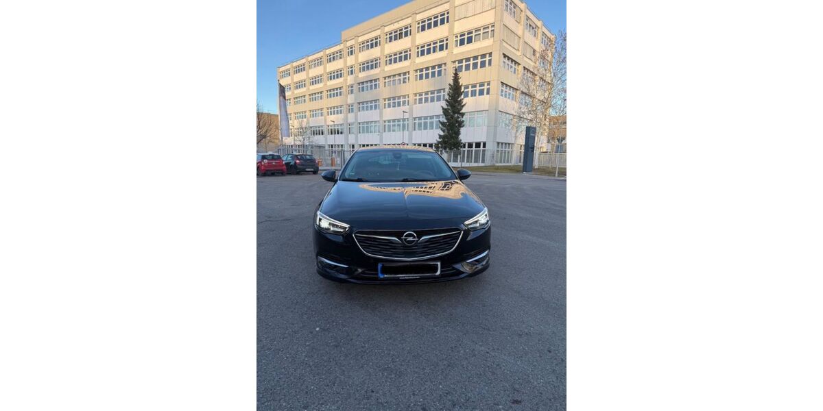 Opel Insignia 86.300 km 14.800 &euro; München 81373