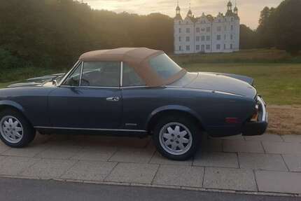 Fiat 124 Spider 158.000 km 14.000 € Hamburg 22359