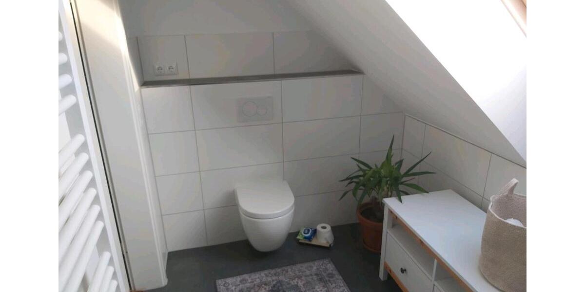 Dachgeschoßwohnung Bad Oldesloe - 2 Zimmer, 70 m&sup2;, 800&euro; | Angebot:25403762