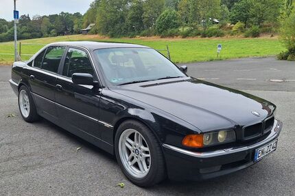 BMW 740 194.000 km 14.000 &euro; Herdecke 58313