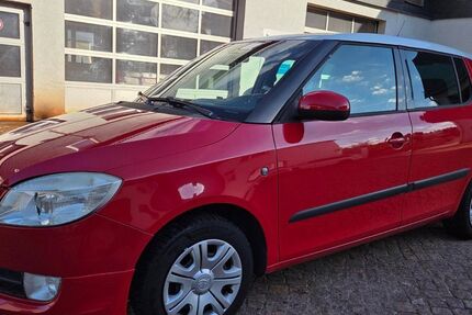 Skoda Fabia 221.500 km 2.350 &euro; Waldheim 04736