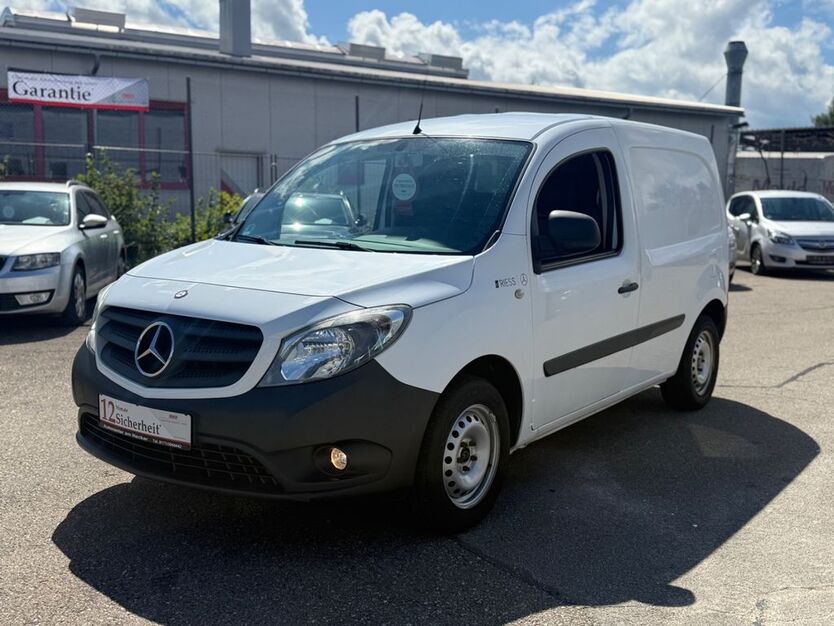 Mercedes-Benz Citan 83.000 km 7.980 € Bad Dürrheim 78073