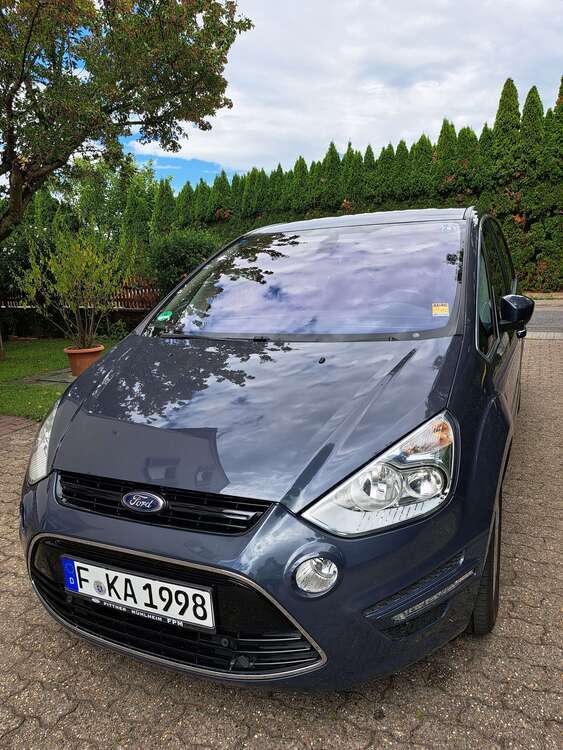 S-Max