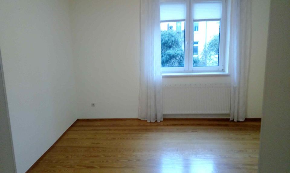 3 Raum Wohnung in Rostock in der KTV; Klosterbachstraße 3 zimmer