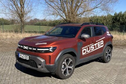 Dacia Duster 8.500 km 18.999 &euro; Hoyerswerda 02977