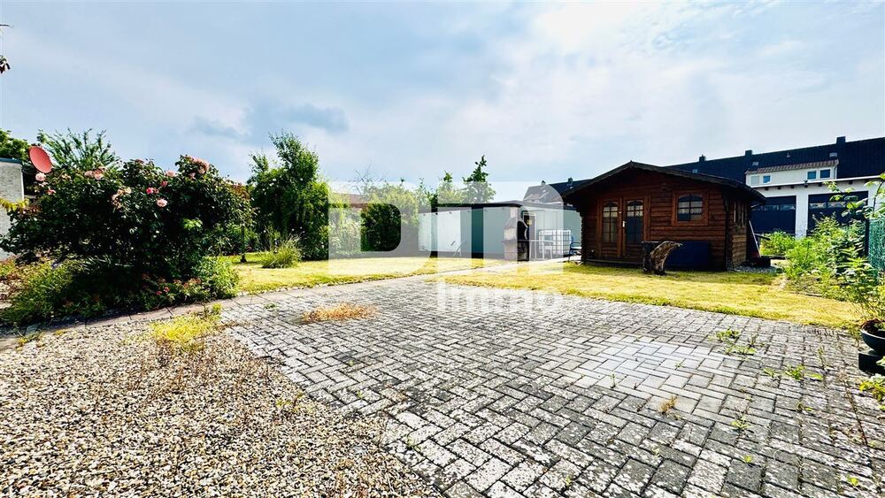 Modernisierte Doppelhaushälfte mit großem Grundstück und vielen Extras - Doppelhaushälfte Lohfelden | Angebot:27092543