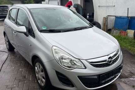 Opel Corsa 250.000 km 999 &euro; Löhne Mennighüffen 32584