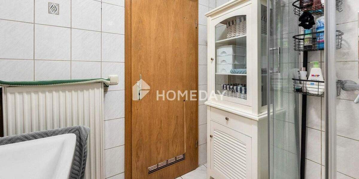 Etagenwohnung Jülich Pattern - 3 Zimmer, 100 m&sup2;, 255.000&euro; | Angebot:24835300