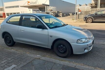 Mitsubishi Colt 62.000 km 2.900 &euro; Mannheim 68163