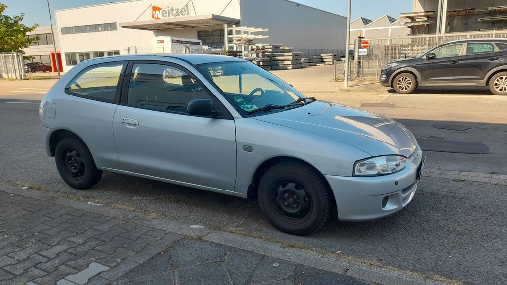 Mitsubishi Colt 62.000 km 2.900 &euro; Mannheim 68163