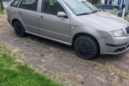 Skoda Fabia 230.000 km 700 &euro; Geesthacht 21502