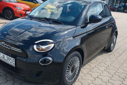 Fiat 500e 7.470 km 22.222 &euro; Ratzeburg 23909