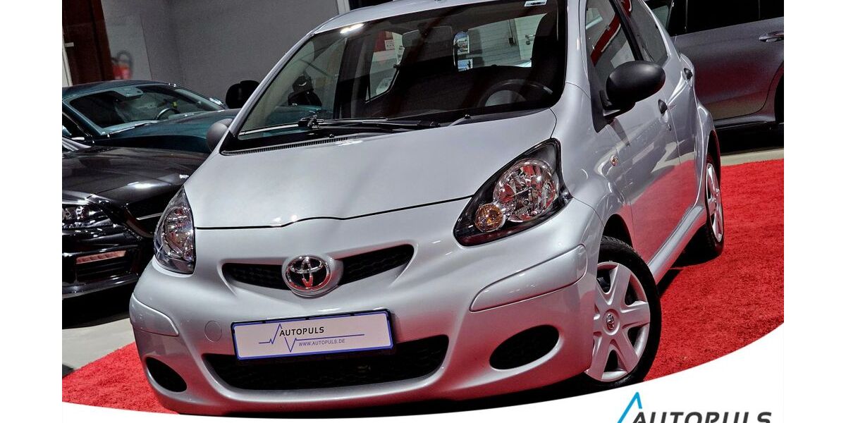 Toyota Aygo (X) 18.015 km 5.999 &euro; Wörth am Rhein 76744