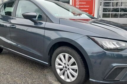 Seat Ibiza 25.349 km 13.999 &euro; Neuburg/Inn bei Passau 94127