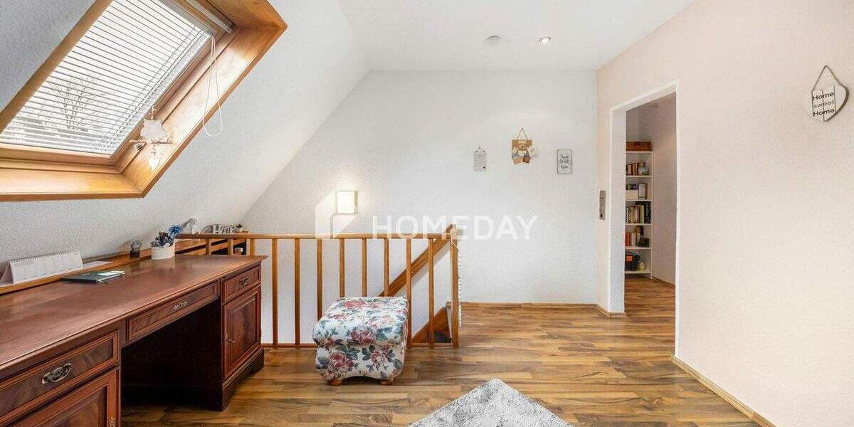 Reihenmittelhaus Bremerhaven Lehe - 7 Zimmer, 185 m&sup2;, 269.000&euro; | Angebot:25773316