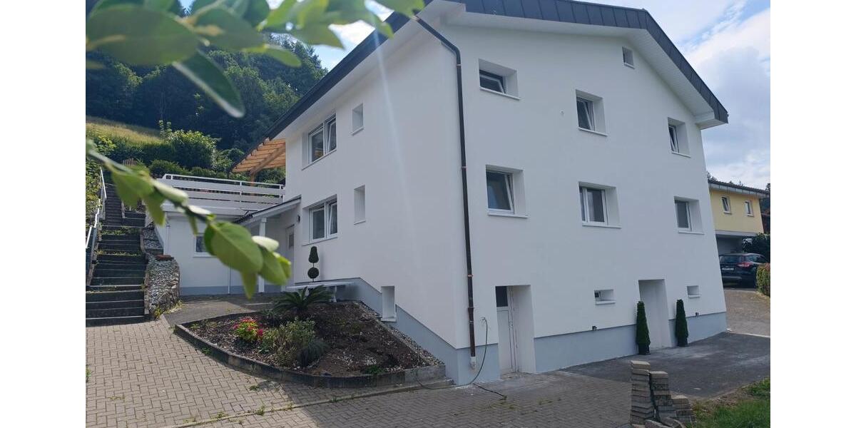 Terrassenwohnung Baden-Baden Lichtental - 3.5 Zimmer, 120 m&sup2;, 1.150&euro; | Angebot:26491782