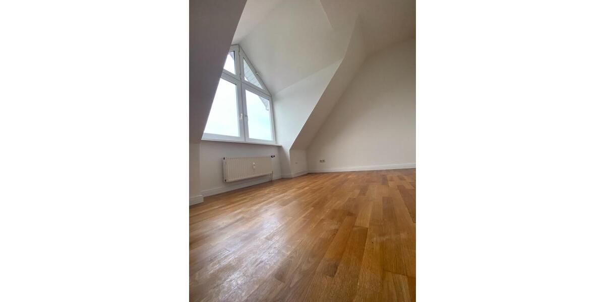 Dachgeschoßwohnung Bad Segeberg - 2 Zimmer, 40 m&sup2;, 700&euro; | Angebot:25398041