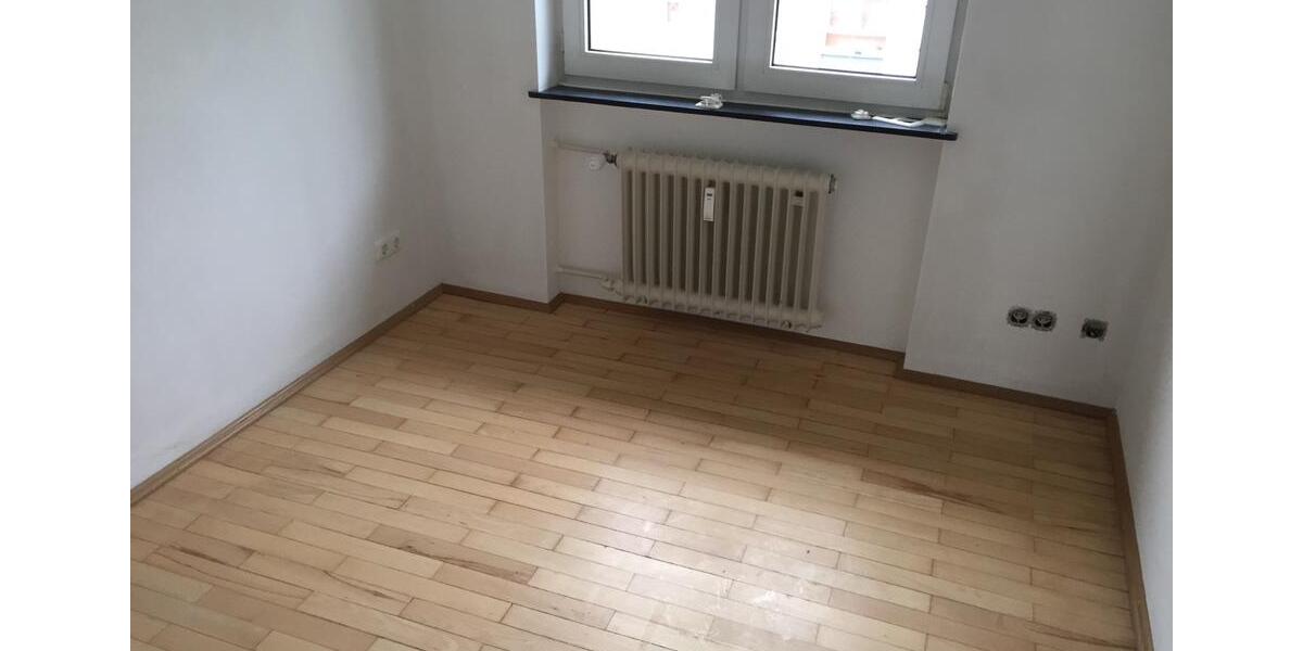 Etagenwohnung Weilburg - 5 Zimmer, 105 m&sup2;, 1.100&euro; | Angebot:26207347
