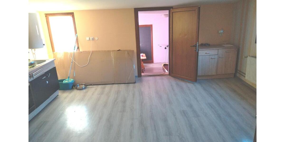 Einfamilienhaus Meyenburg - 10 Zimmer, 240 m&sup2;, 150.000&euro; | Angebot:26786071