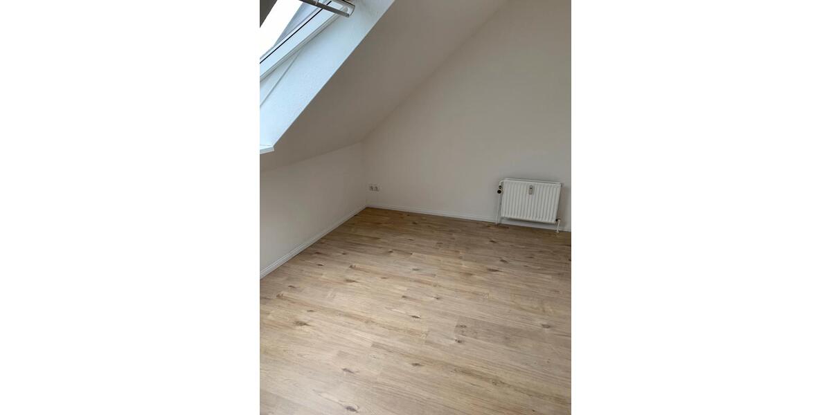 Dachgeschoßwohnung Bad Segeberg - 2 Zimmer, 50 m&sup2;, 650&euro; | Angebot:26412531