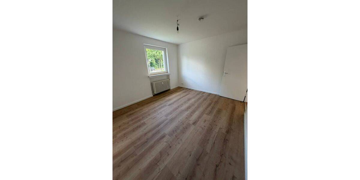 Etagenwohnung Hildesheim West - 3 Zimmer, 66 m&sup2;, 650&euro; | Angebot:26656940