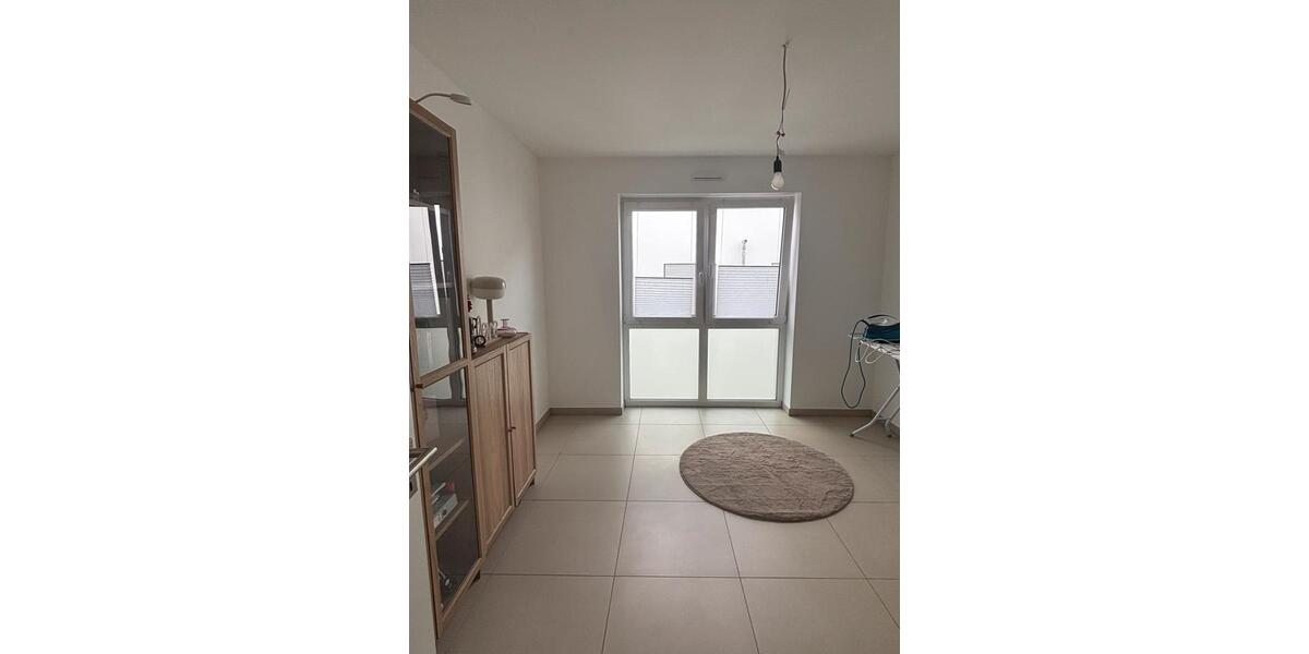 Etagenwohnung Butzbach - 3 Zimmer, 86 m&sup2;, 1.050&euro; | Angebot:26325840