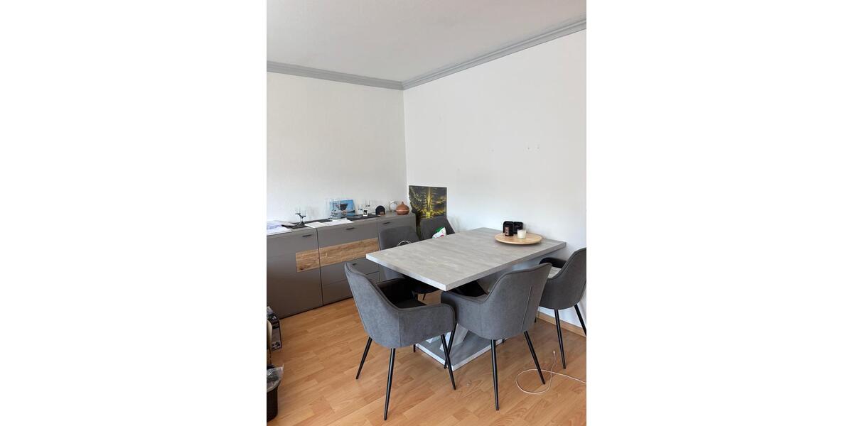 Charmante 2-Zimmer-Maisonettewohnung im Grünen mit Südbalkon, EBK und Stellplatz 2 zimmer