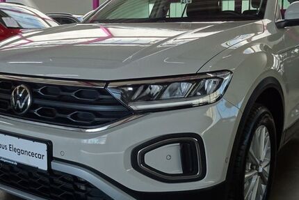 VW T-Roc 123.106 km 19.949 &euro; Holzgerlingen bei Stuttgart 71088
