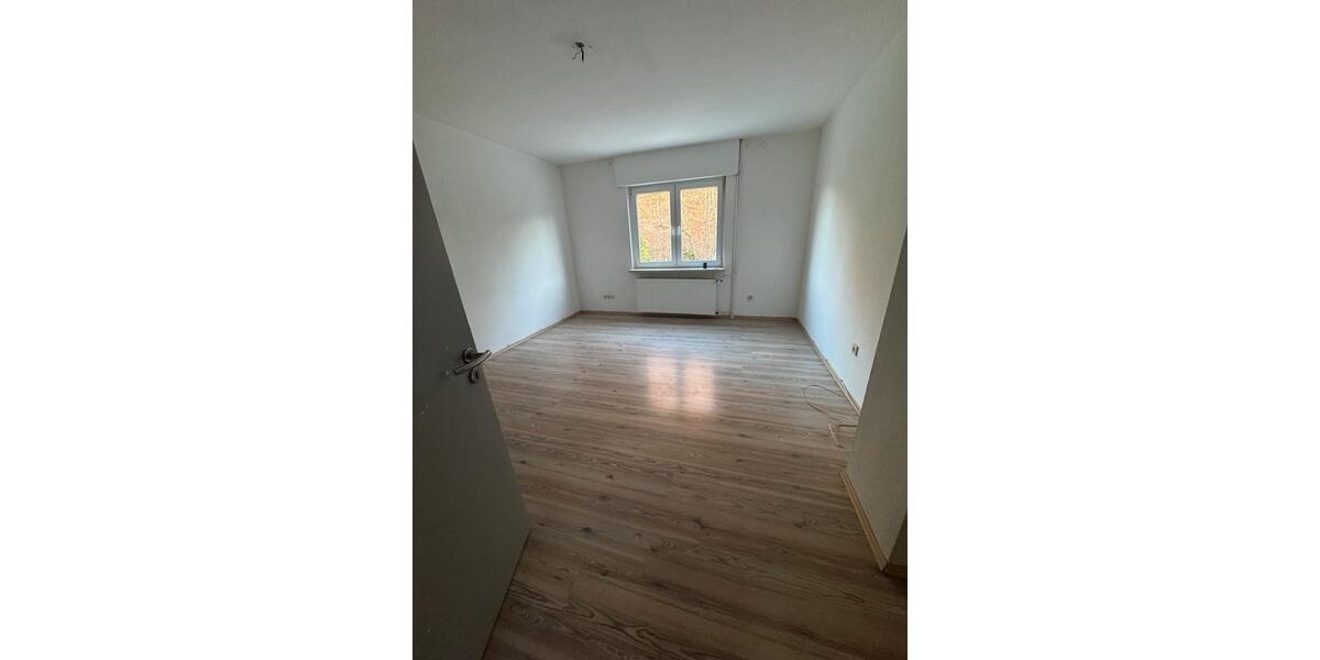 Etagenwohnung Haiger - 2 Zimmer, 60 m&sup2;, 600&euro; | Angebot:26262298
