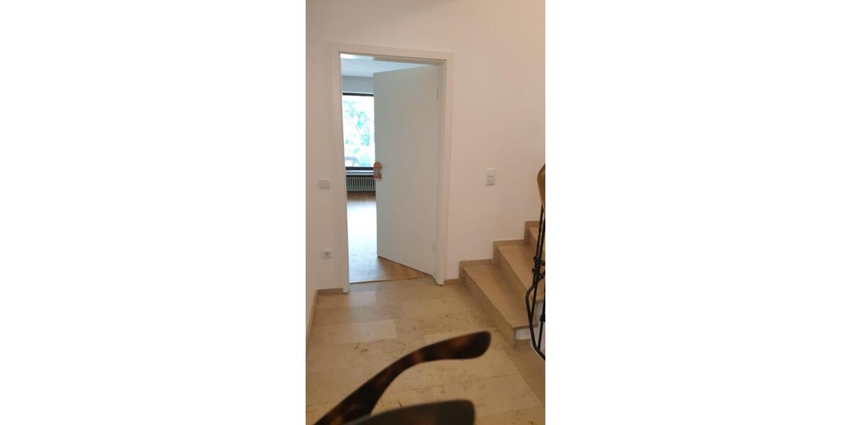 Reihenhaus Solingen - 7 Zimmer, 163 m&sup2;, 495.000&euro; | Angebot:27233569