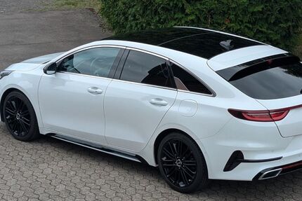 Kia pro ceed / ProCeed 45.500 km 20.400 &euro; Lage 32791