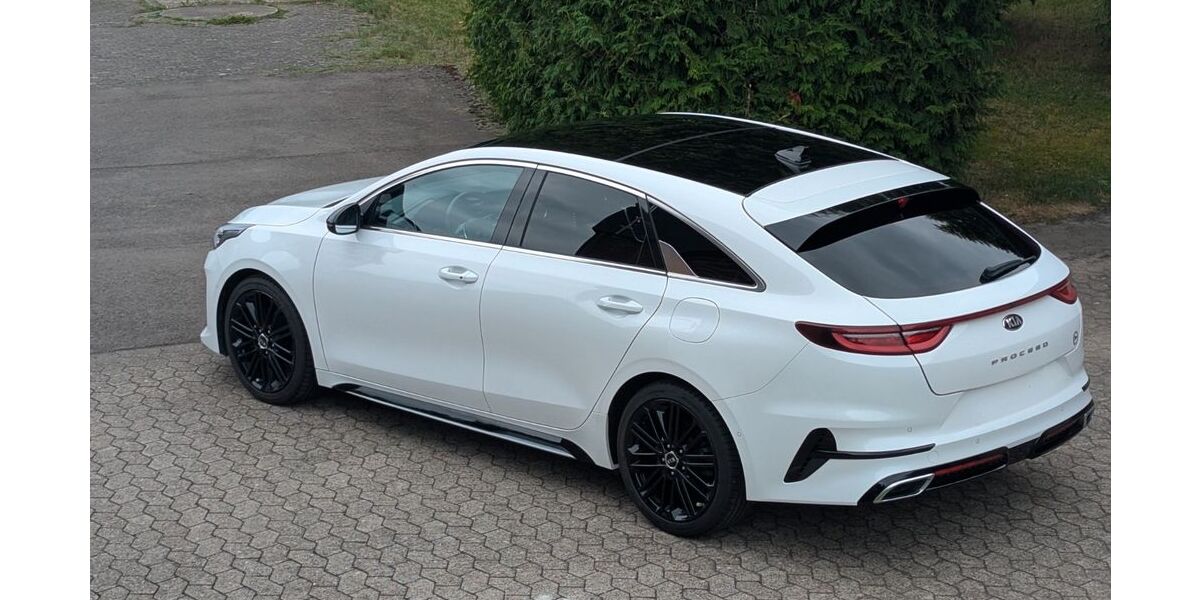 Kia pro ceed / ProCeed 45.500 km 20.400 &euro; Lage 32791