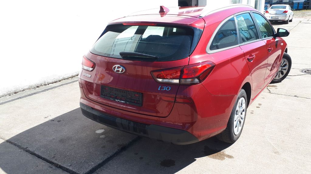 Hyundai i30 79.116 km 12.900 &euro; Gröningen 39397