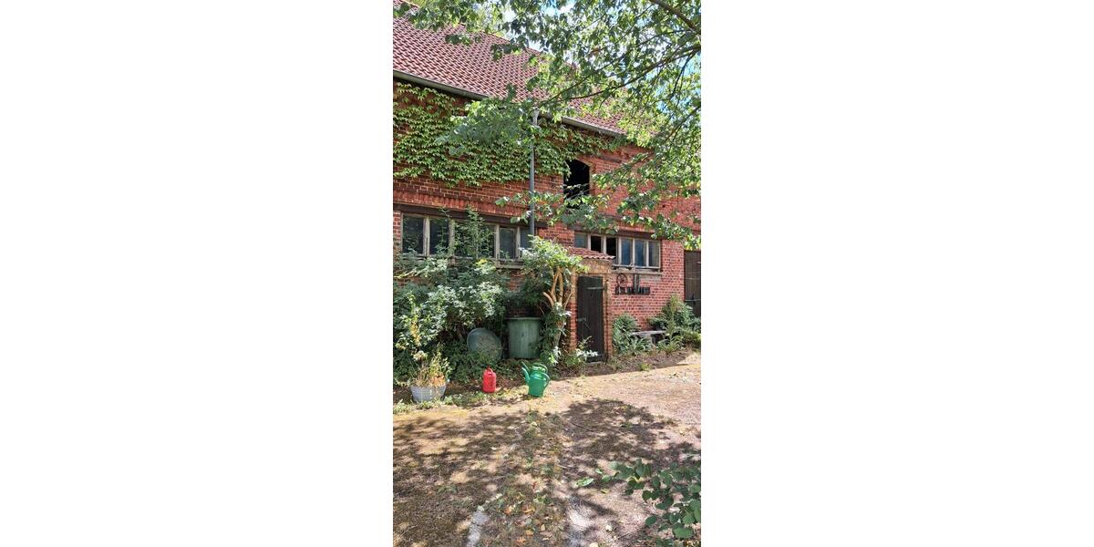Bauernhaus, Landhaus Genthin - 8 Zimmer, 150 m&sup2;, 250.000&euro; | Angebot:27225185