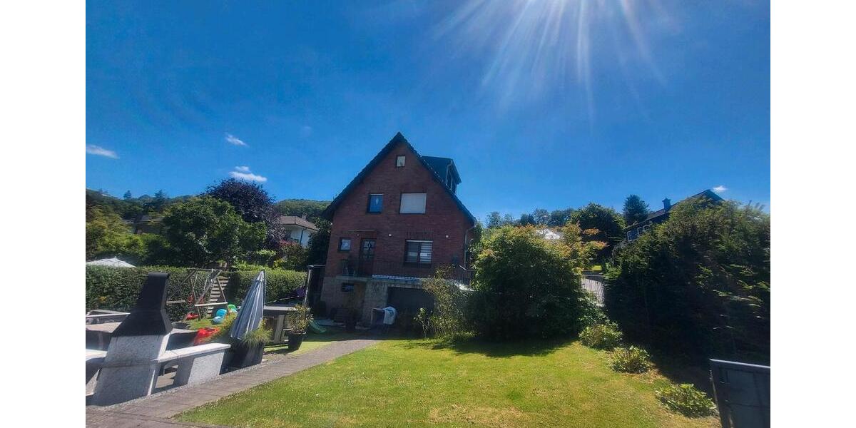 Einfamilienhaus Stolberg (Rhld.) Gressenich - 4 Zimmer, 150 m&sup2;, 1.550&euro; | Angebot:26419262