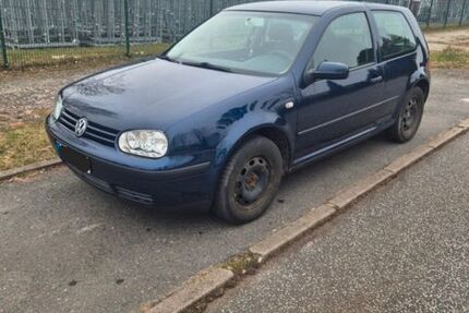 VW Golf 224.000 km 1.000 &euro; Leegebruch 16767