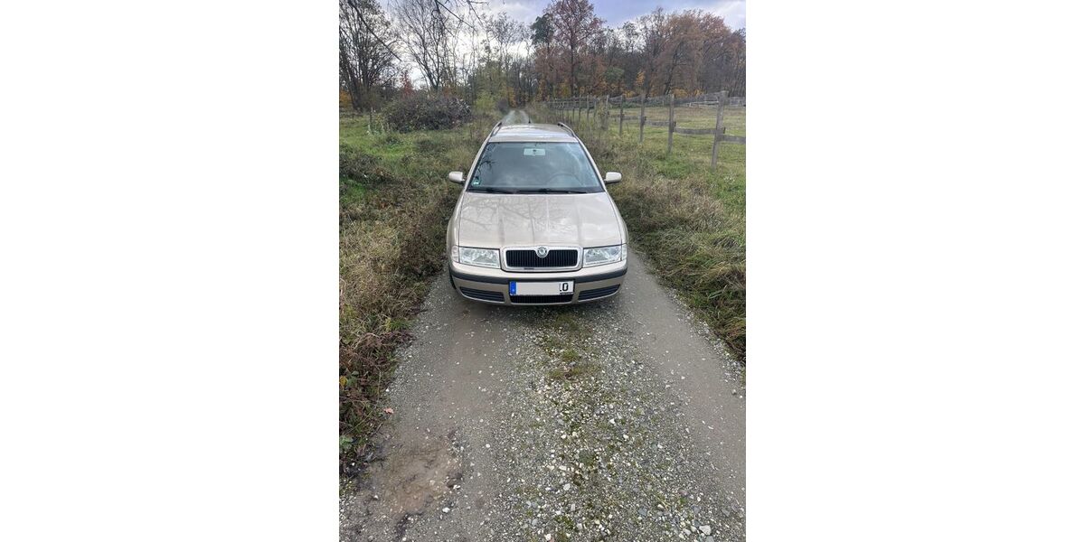 Skoda Octavia 225.000 km 1.100 &euro; Offenbach 63075
