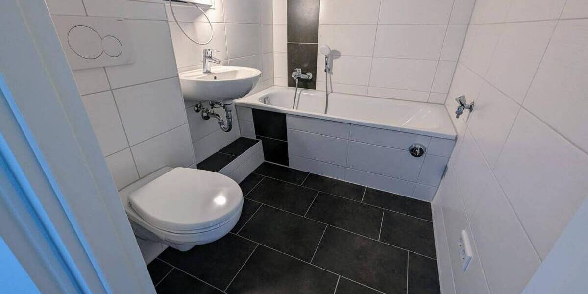 Etagenwohnung Schkeuditz - 3 Zimmer, 60 m&sup2;, 540&euro; | Angebot:26840780