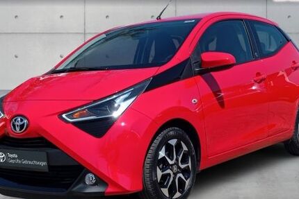 Toyota Aygo (X) 39.613 km 10.890 &euro; Pirna 01796