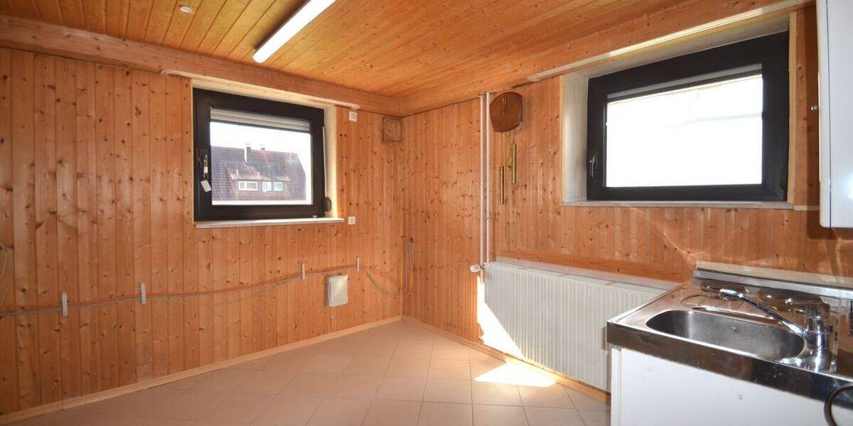 Mehrfamilienhaus, Wohnhaus Rutesheim - 9 Zimmer, 215 m&sup2;, 670.000&euro; | Angebot:26439088