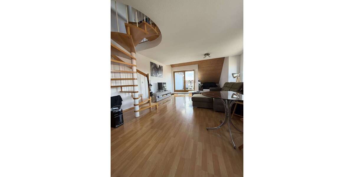Etagenwohnung Wolfschlugen - 2.5 Zimmer, 70 m&sup2;, 820&euro; | Angebot:27350526