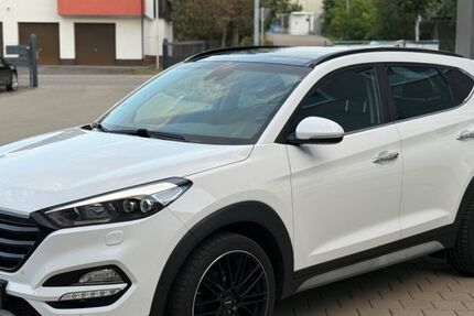 Hyundai TUCSON 100.107 km 14.990 &euro; Kelheim 93309