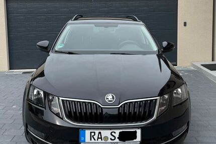 Skoda Octavia 72.797 km 17.990 € Weisenbach 76599