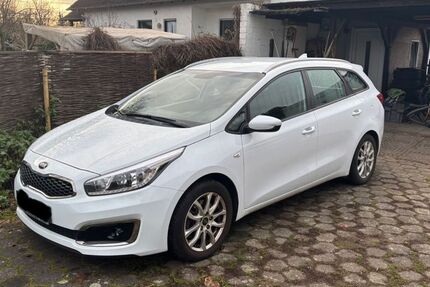 Kia ceed / Ceed 135.000 km 7.700 &euro; Kleinostheim 63801