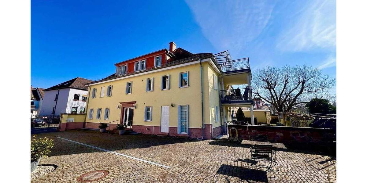 Etagenwohnung Offenbach am Main Bürgel - 2 Zimmer, 122 m&sup2;, 1.400&euro; | Angebot:25391371