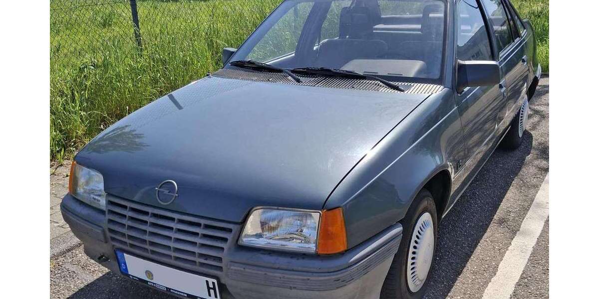 Opel Kadett 68.064 km 3.900 &euro; Pforzheim, Stadt 75179