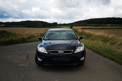 Ford Mondeo 292.000 km 2.100 &euro; Hildesheim 31135