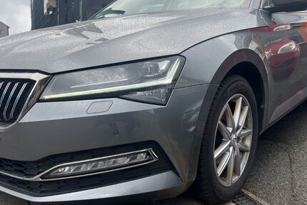 Skoda Superb 167.000 km 18.990 &euro; Bad Vilbel - Frankfurt am Main 61118