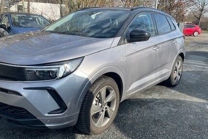 Opel Grandland (X)